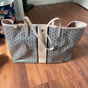 GUC Tory Burch Gemini Link Tote